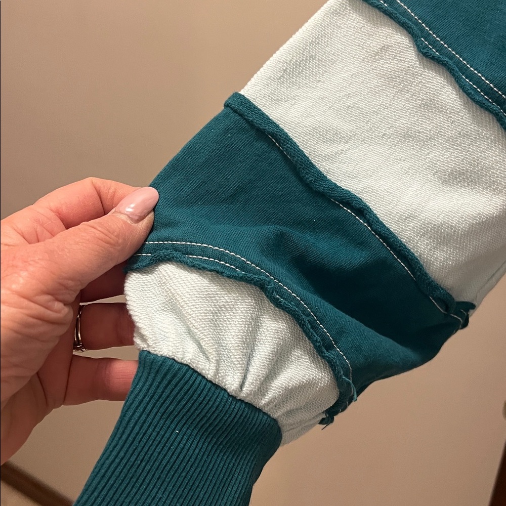 Pilcro NWOT Teal and pale blue Knit PULL OVER - Picture 9 of 11